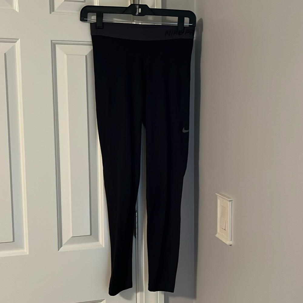 NIKE || Dri-fit black leggings